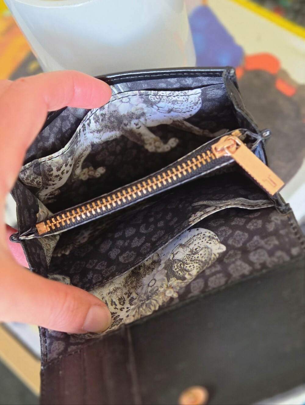 Ted Baker Black Leather Wallet with Rose Gold Bow - Picture 7 of 10